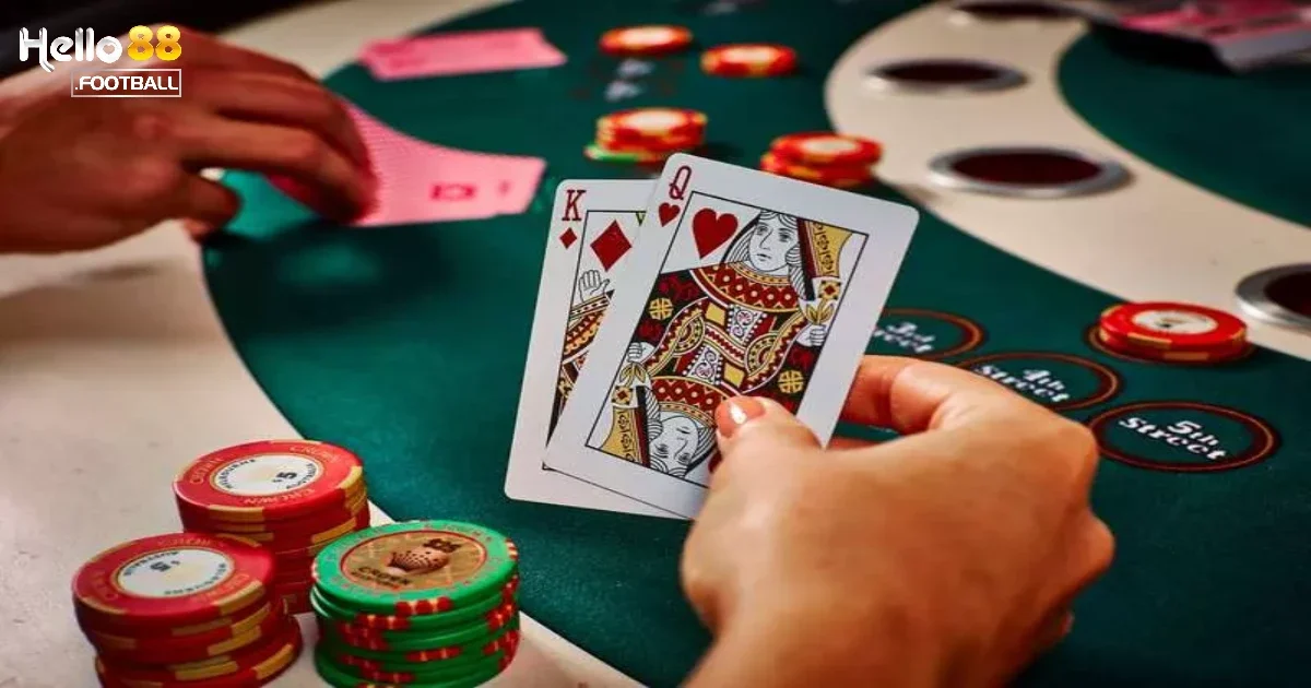 Lợi Ích Và Rủi Ro Khi Tham Gia Nhóm Kéo Baccarat Là Gì?